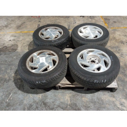 Rims And Tires 15" For Toyota Stock 77198